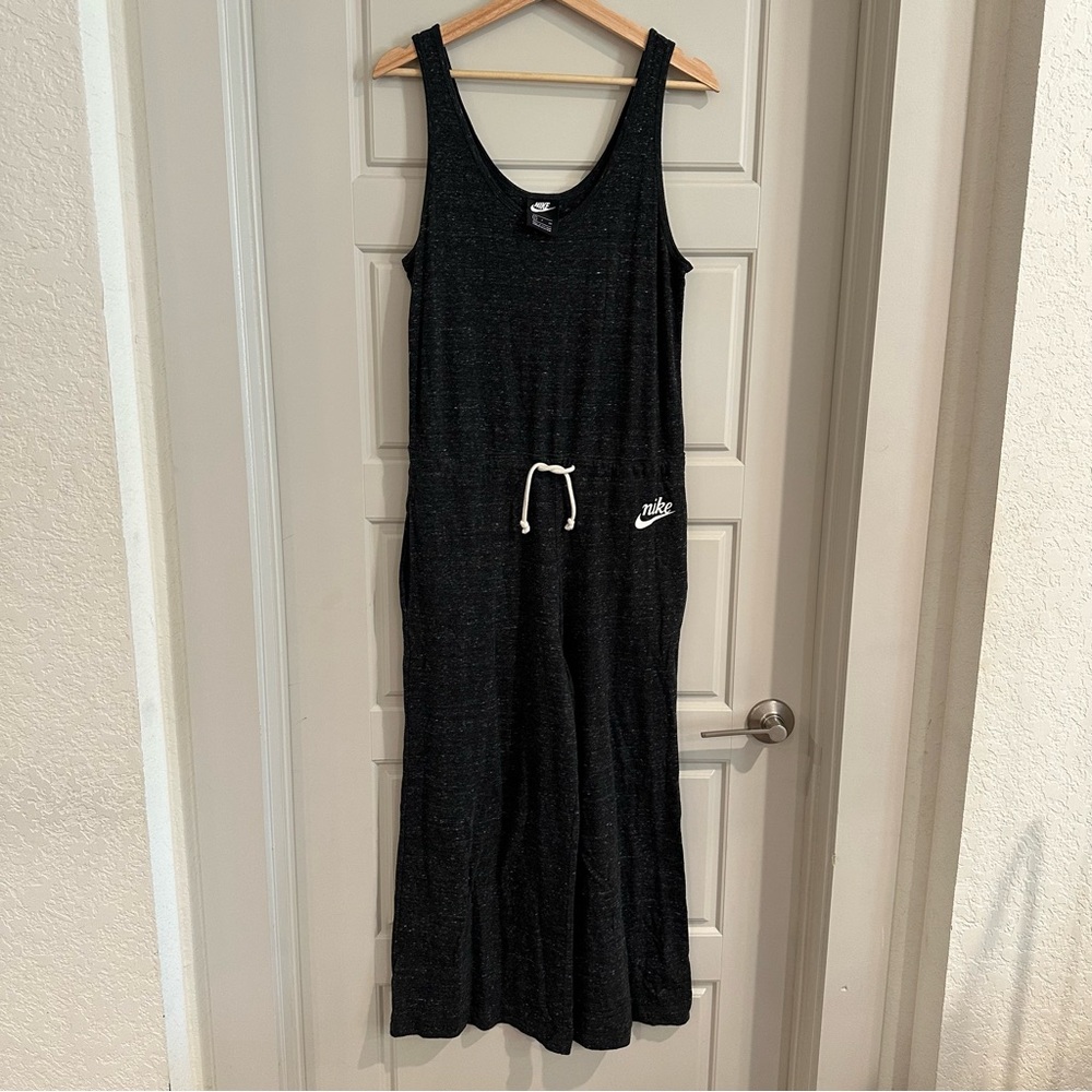 Nike Wide Leg Women's Sleeveless Jumpsuit Romper‎ Size S